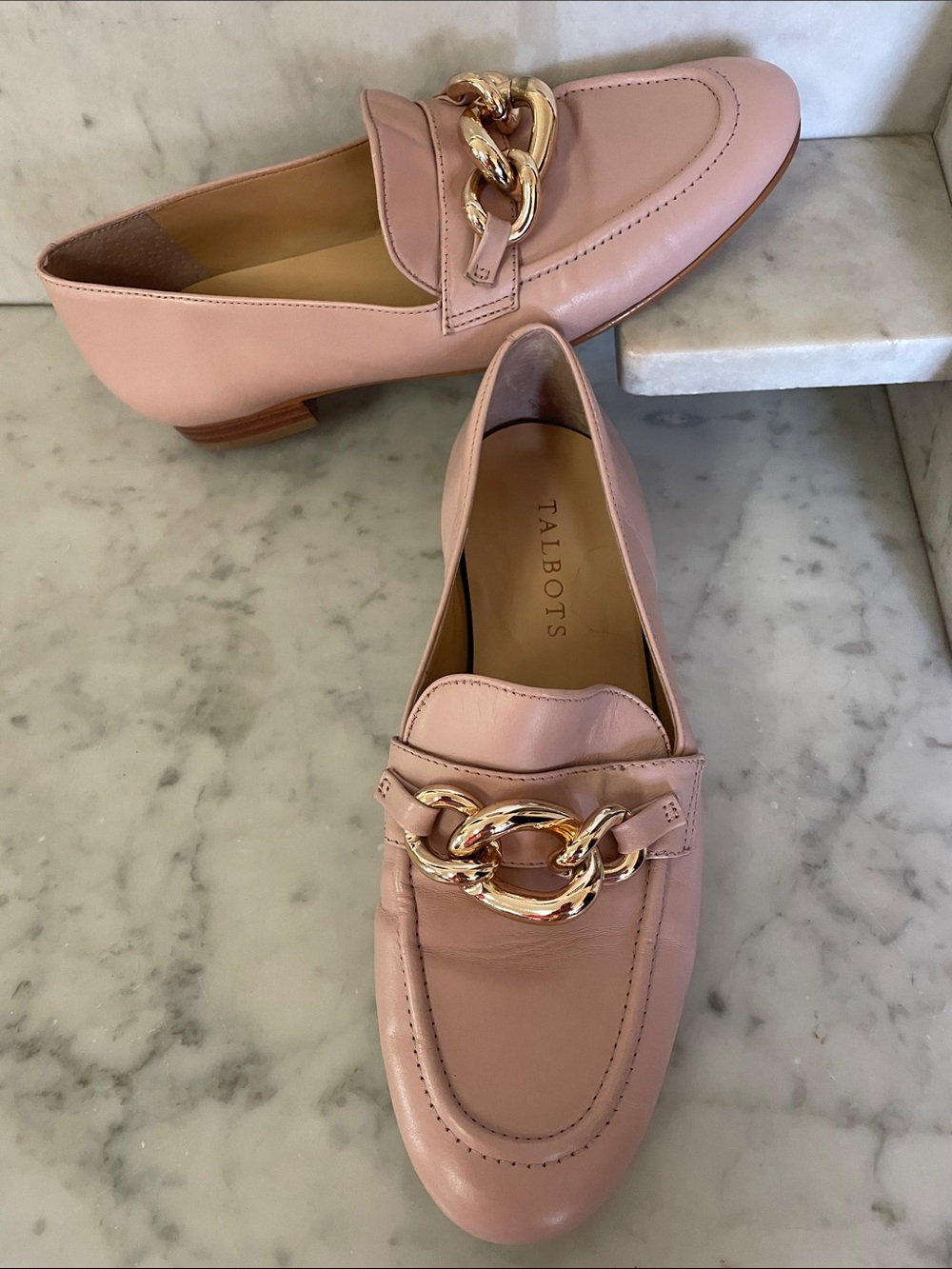 TALBOTS Cassidy Chainlink Buff Pink Leather Loafers 6M